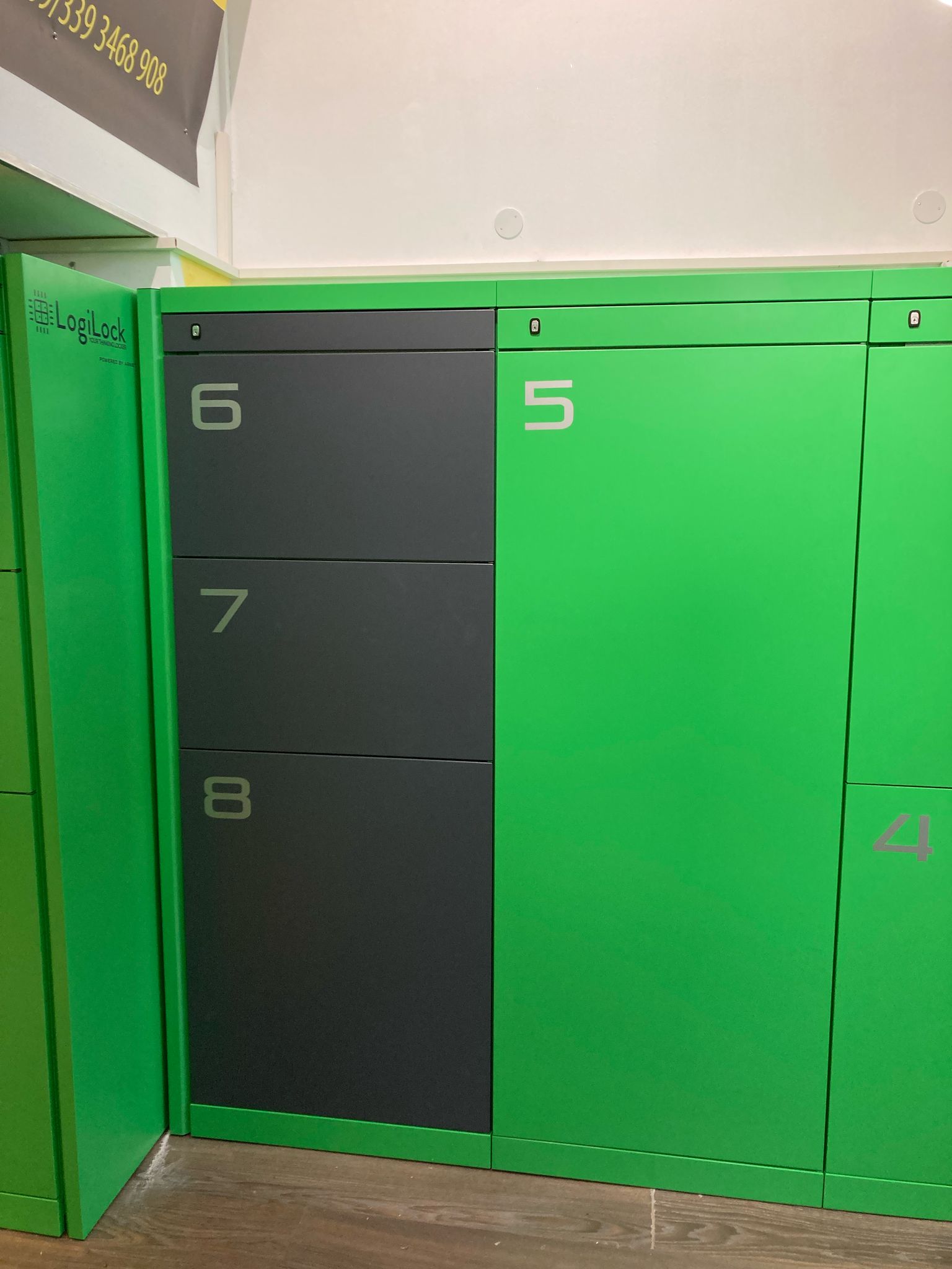Interno del vano L con bagagli